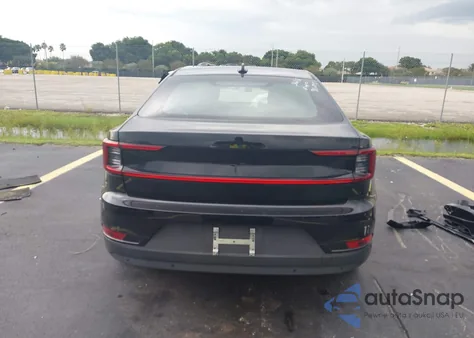 2024 Polestar 2 Long Range Dual Motor/Long Range Dual Motor Plus z USA, uszkodzony, nr VIN YSMFD3KA8RL211615